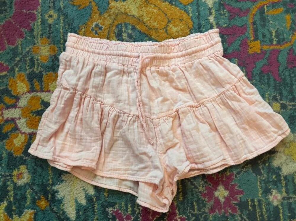 Aeropostale flowy shorts